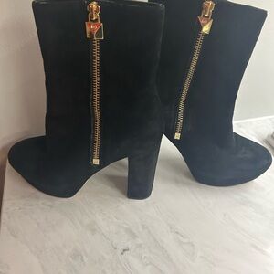 Michael Kors Elegant Black Suede Ankle Boots